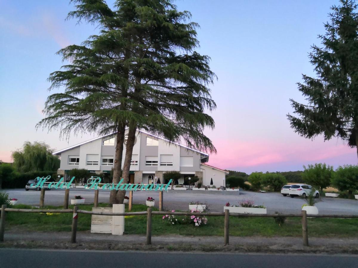 La Canotte Saint-Julien-en-Born Luaran gambar
